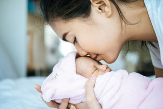 How to Combine Breastfeeding and Pumping