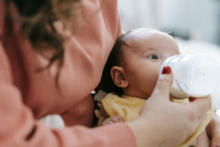 From Freezer to Feeding Time: How to Thaw Frozen Breast Milk Safely